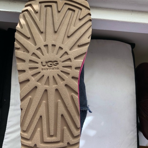 Sold - Picture 4 of 5